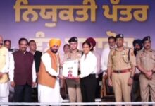 Photo of पंजाब में मिशन रोजगार: जालंधर में 1746 पुलिस जवानों को मिले नियुक्ति पत्र