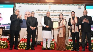 Photo of आईजीएनएफए में दीक्षांत समारोह, भारतीय वन सेवा अधिकारियों को केंद्रीय मंत्री ने बांटे प्रमाणपत्र
