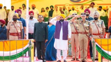 Photo of सीएम मान ने फिरोजपुर में फहराया ध्वज, 2026 को बताया महिलाओं के लिए आर्थिक आजादी का साल