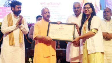 Photo of सीएम योगी का बड़ा एलान: यूपी में अगले छह महीने में एक लाख युवाओं को मिलेंगे नियुक्ति पत्र